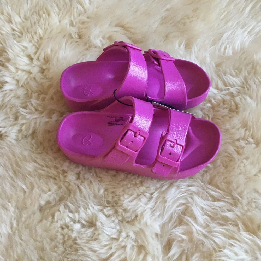 GIRLS SLIPPERS - Picture 2 of 8